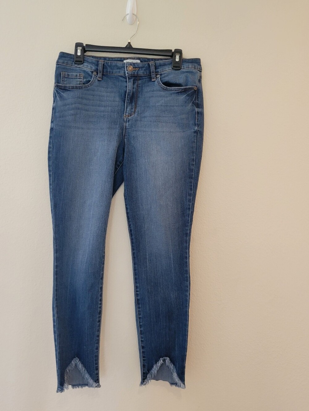 Sofia by Sofia Vergara Medium Blue Women’s Stretch Skinny Jeans Ladies 12.